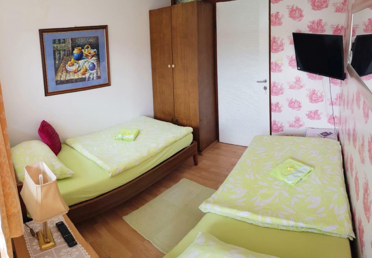 Hostel Pansion Lion 塞拉耶佛 外观 照片