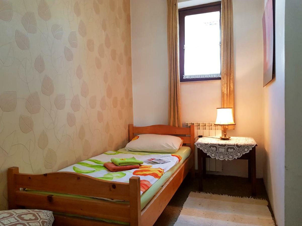 Hostel Pansion Lion 塞拉耶佛 外观 照片