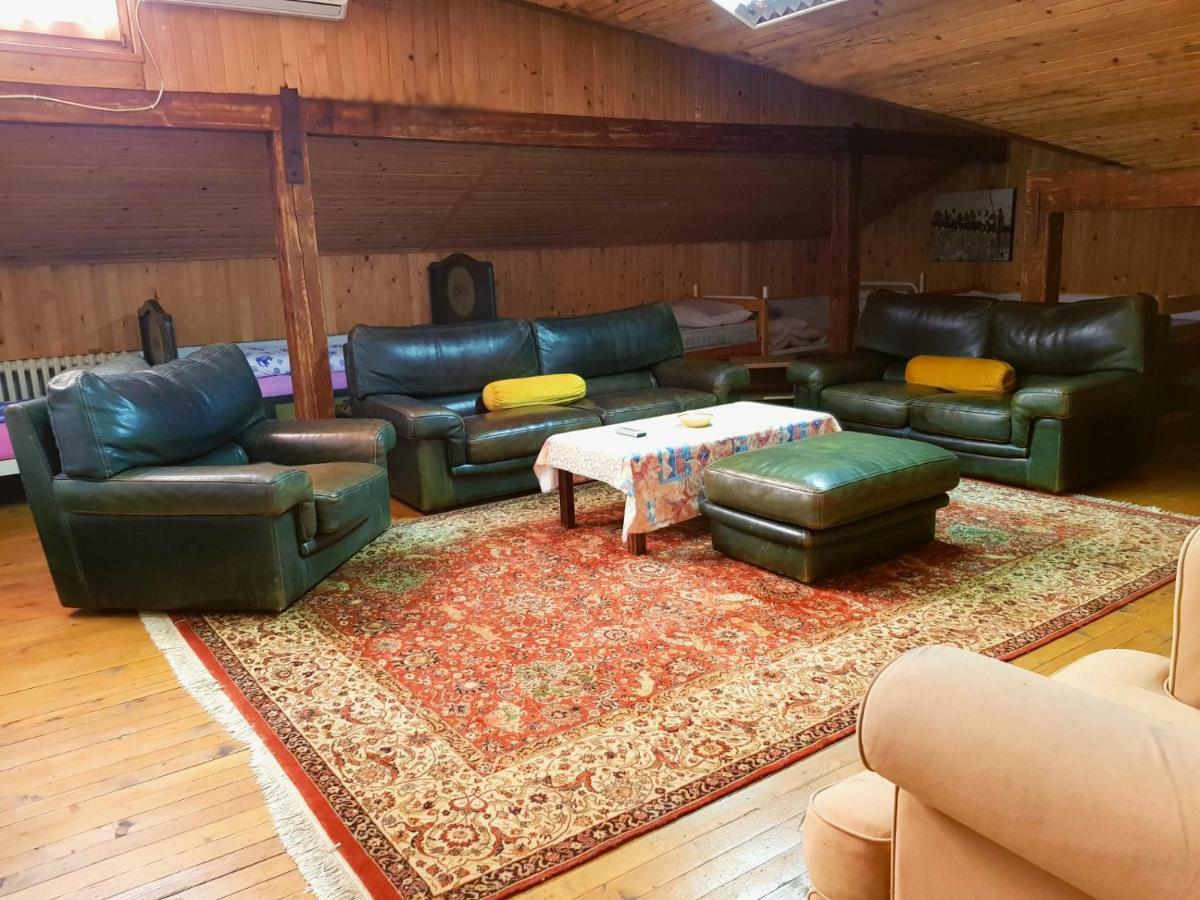 Hostel Pansion Lion 塞拉耶佛 外观 照片