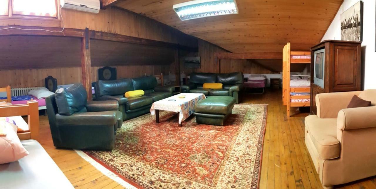 Hostel Pansion Lion 塞拉耶佛 外观 照片