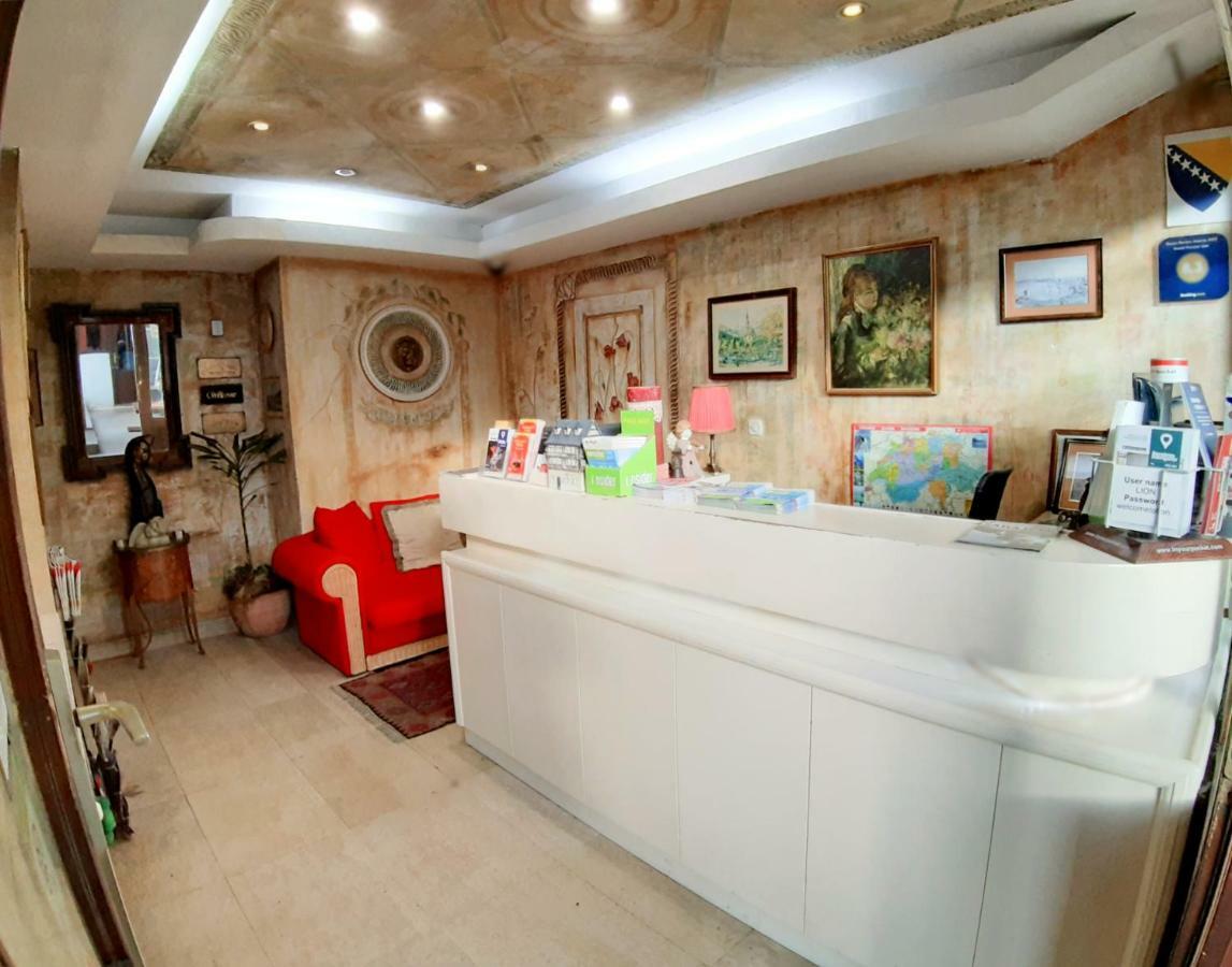 Hostel Pansion Lion 塞拉耶佛 外观 照片